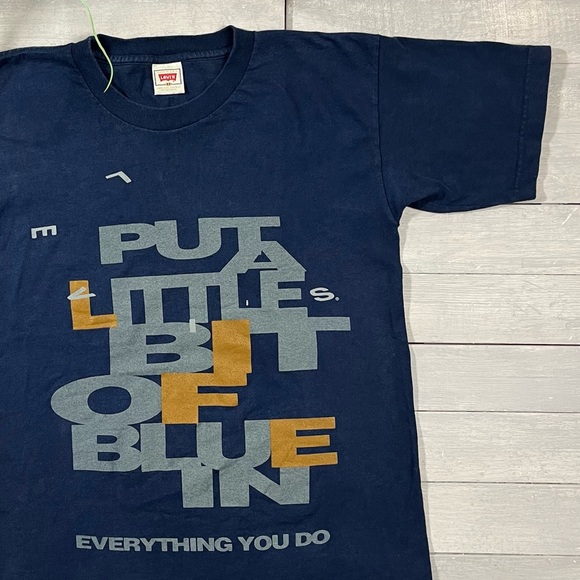 Levi’s Vintage 90’s T-shirt “Levi’s Life” Made in USA - Picture 10 of 12